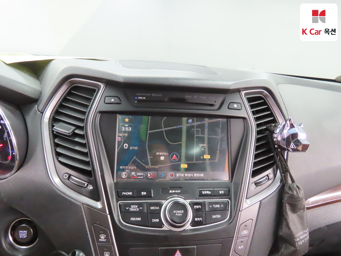 Hyundai Santa Fe 2014 - Image 14