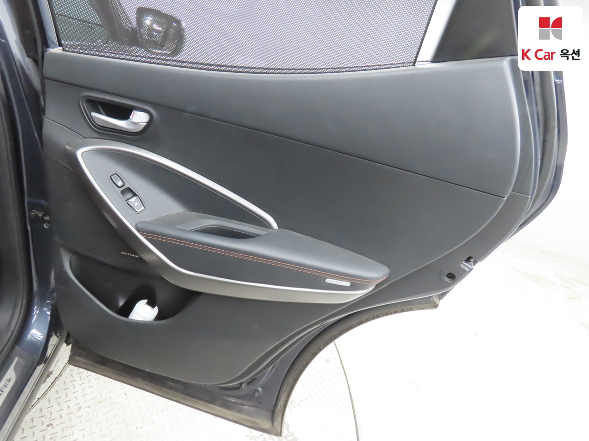 Hyundai Santa Fe 2014 - Image 28