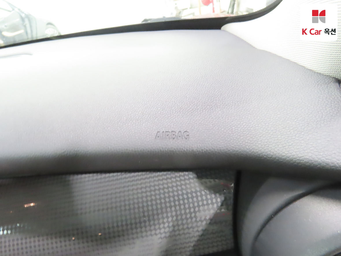 BMW MINI 2015 - Image 34