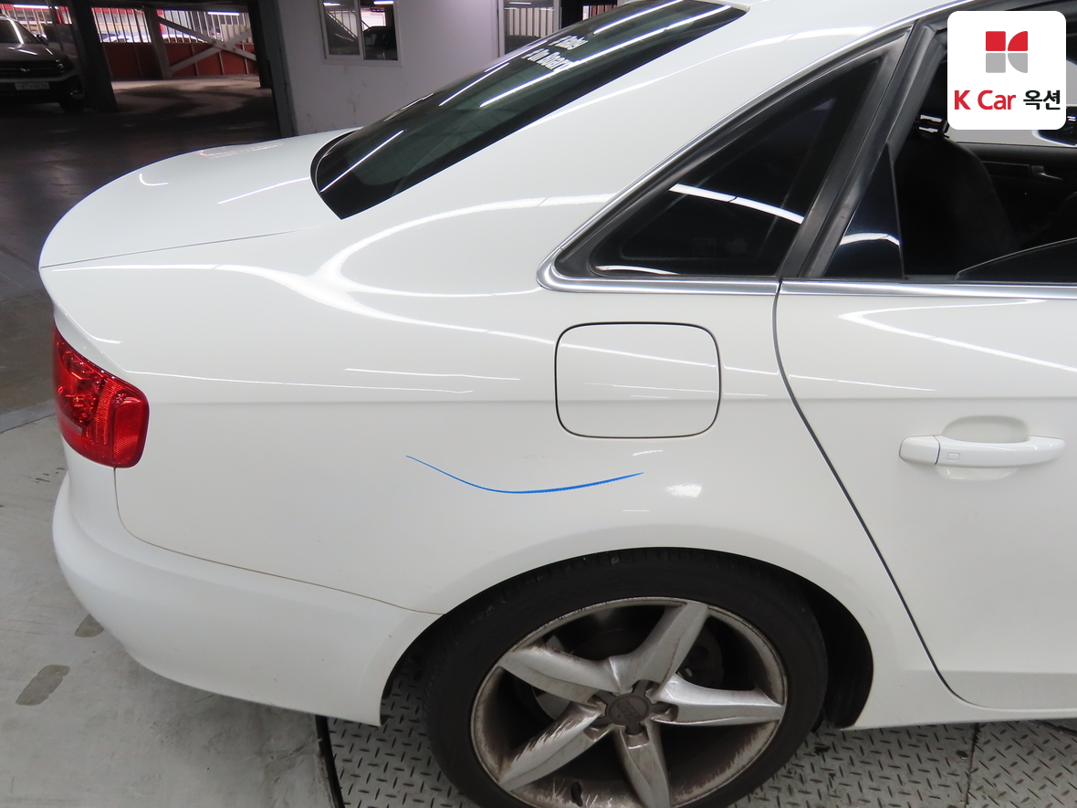 Audi A4 2012 - Image 45