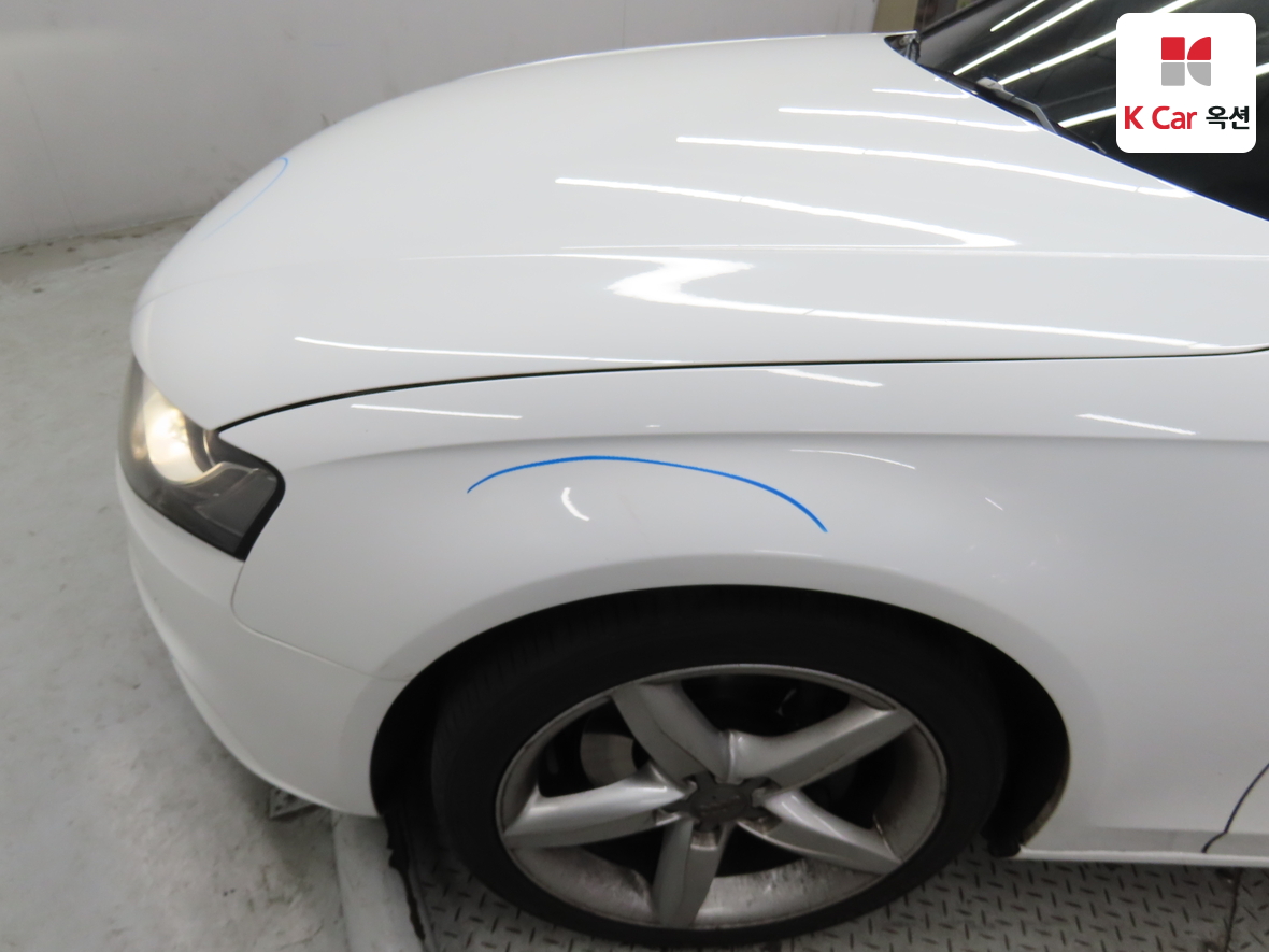 Audi A4 2012 - Image 42