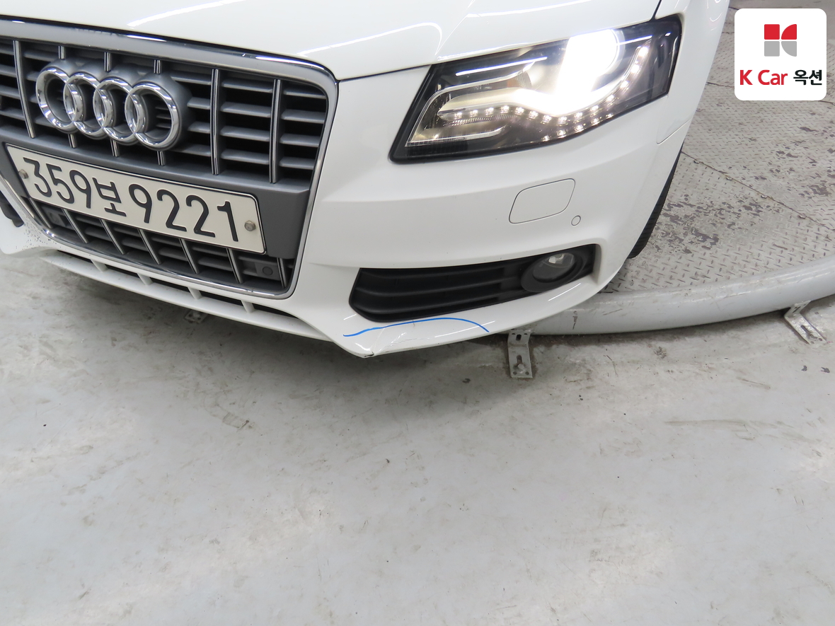 Audi A4 2012 - Image 41