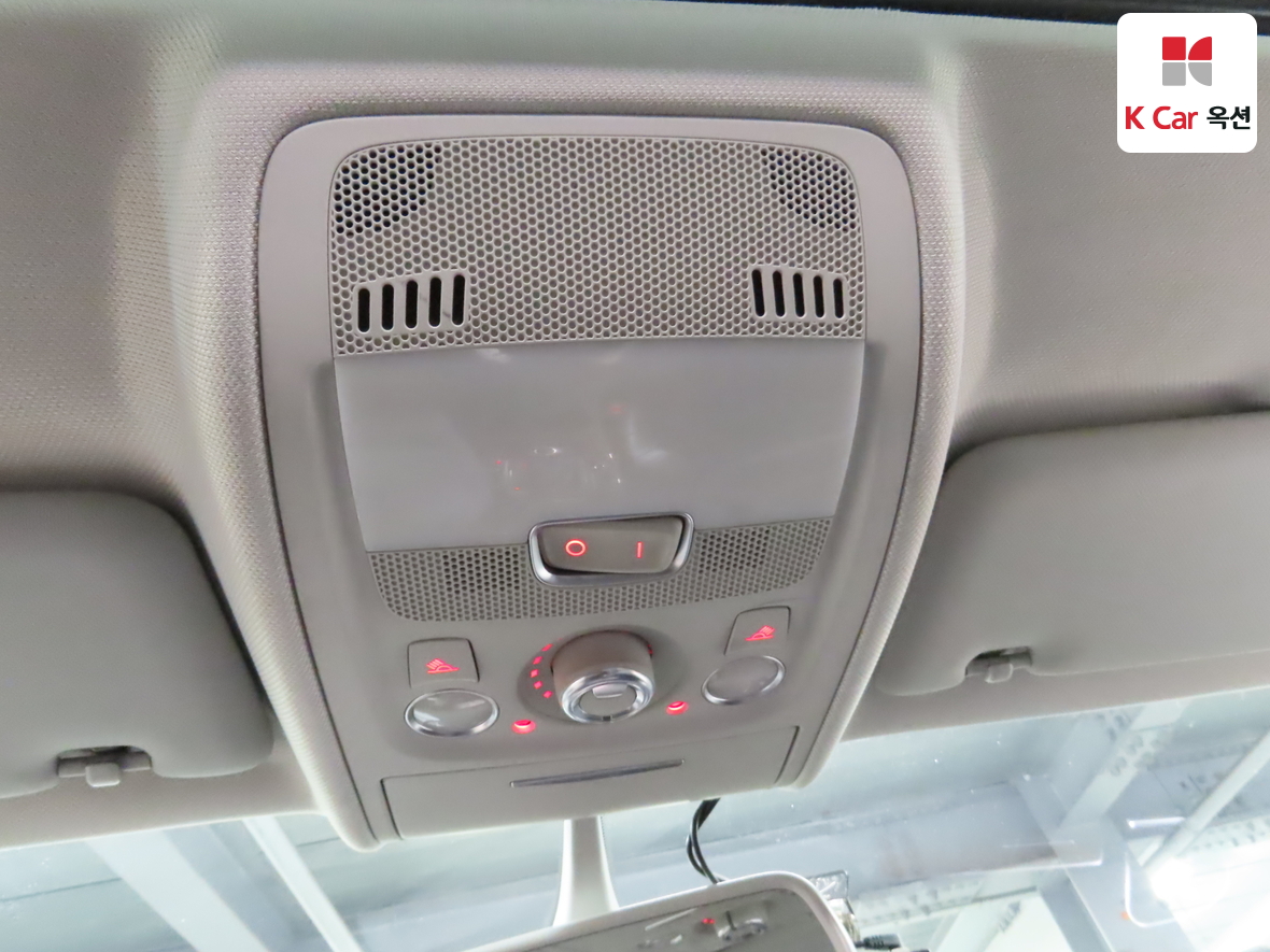 Audi A4 2012 - Image 12