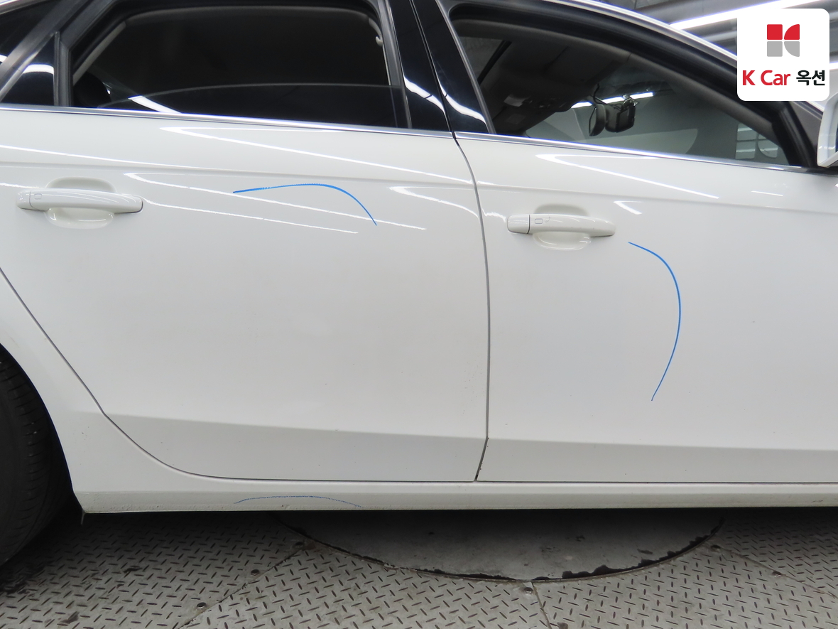 Audi A4 2012 - Image 46