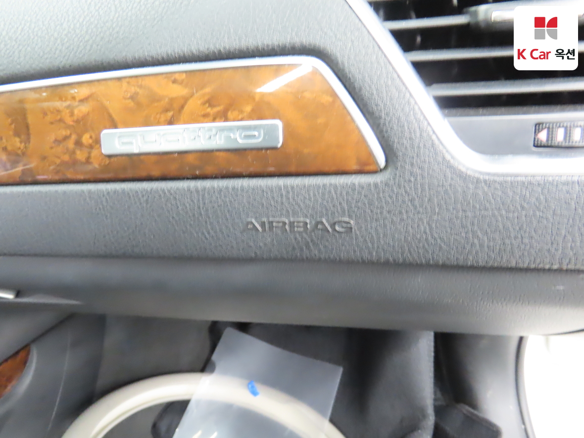 Audi A4 2012 - Image 33