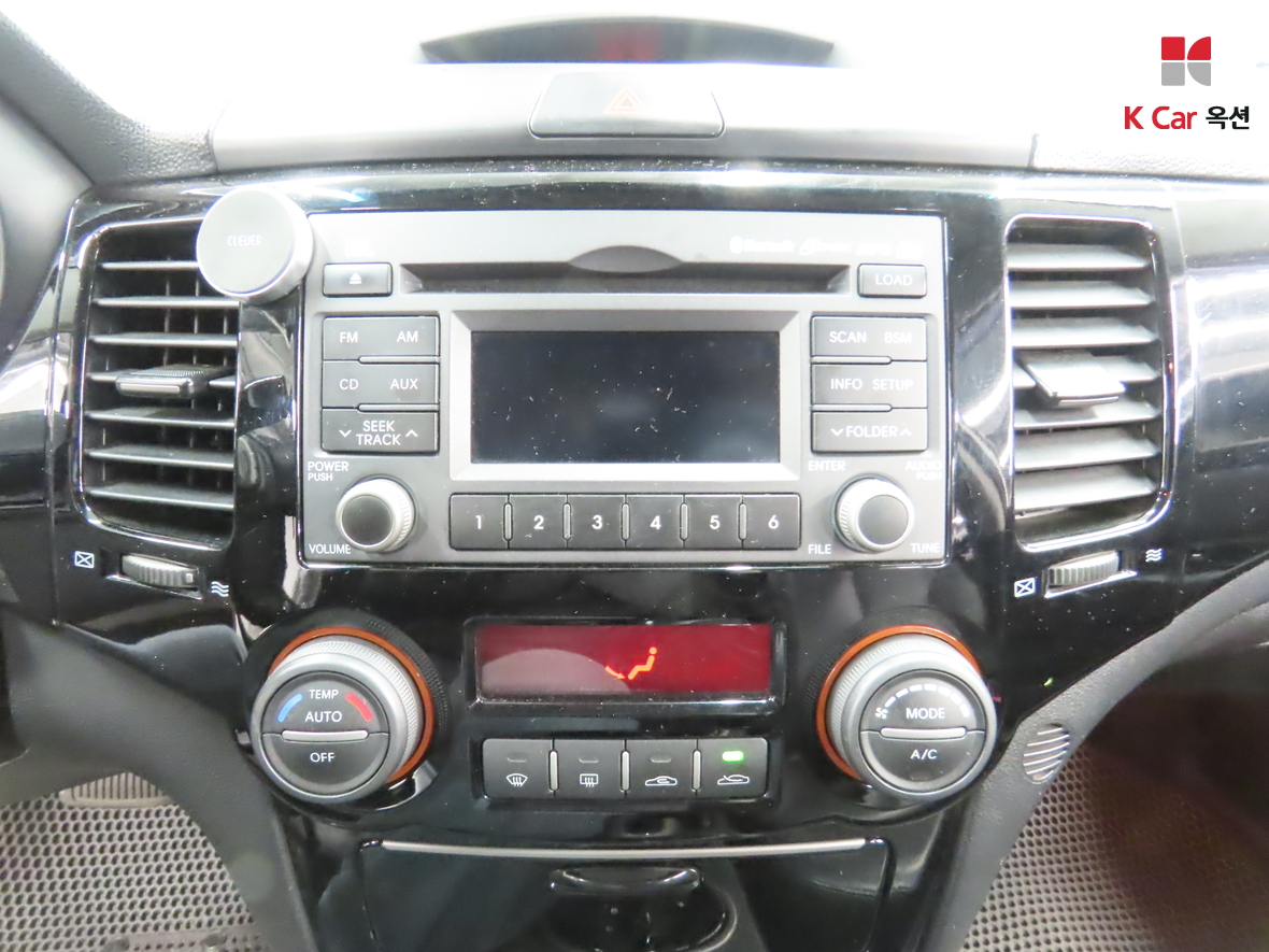 Kia Lotze 2009 - Image 15