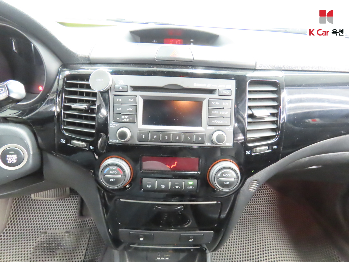 Kia Lotze 2009 - Image 6