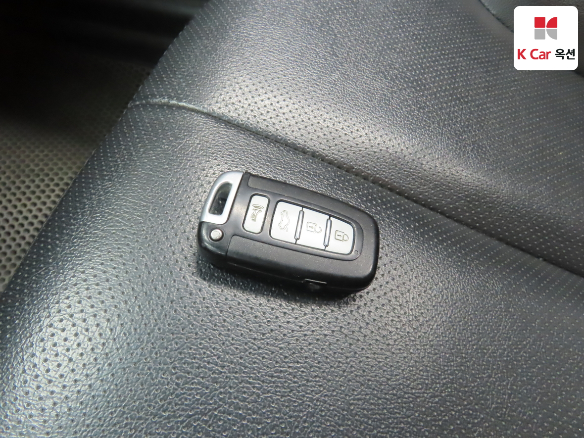 Kia Lotze 2009 - Image 18