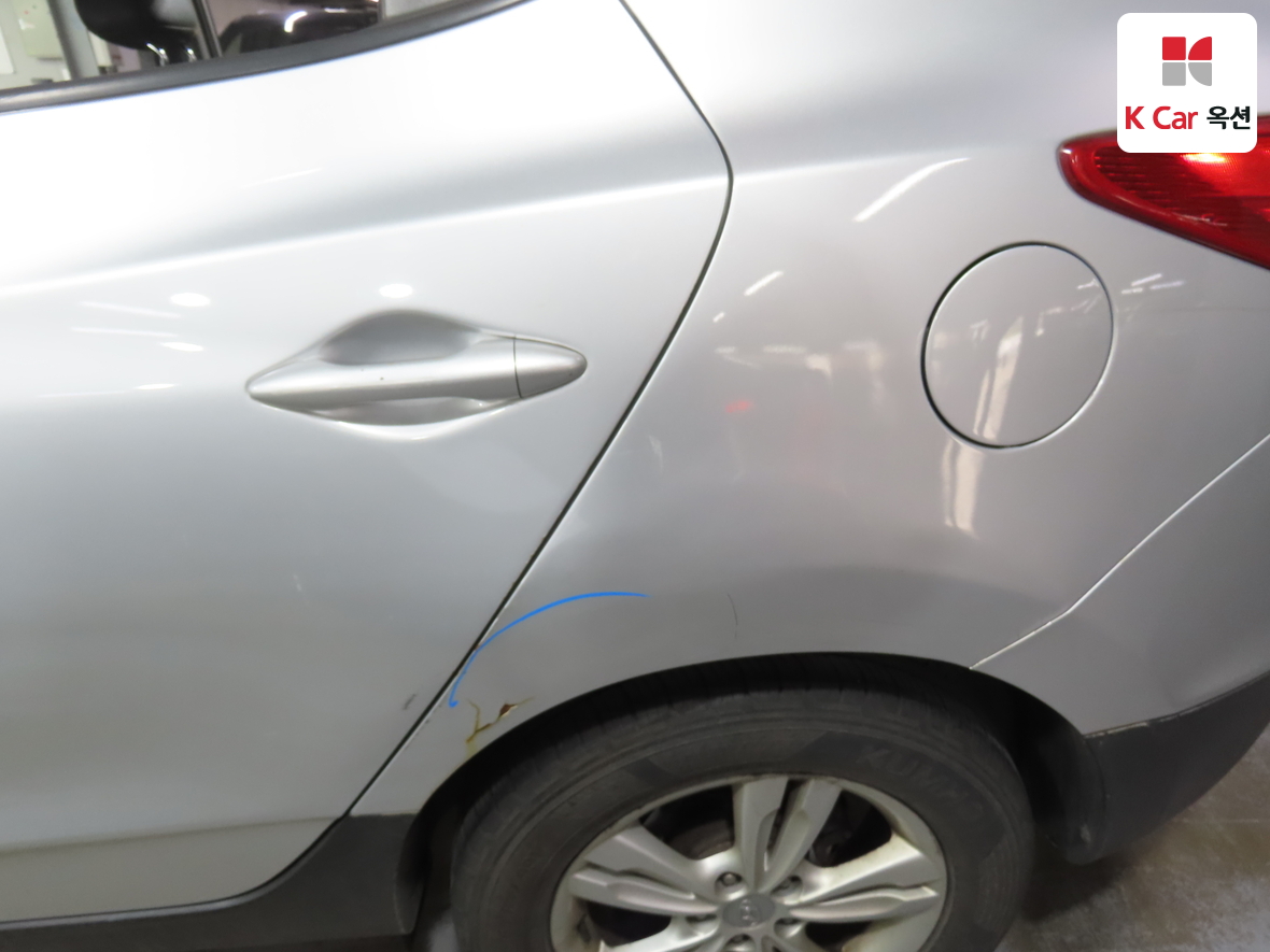 Hyundai Tucson 2011 - Image 38