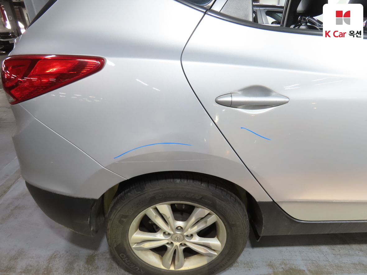 Hyundai Tucson 2011 - Image 40