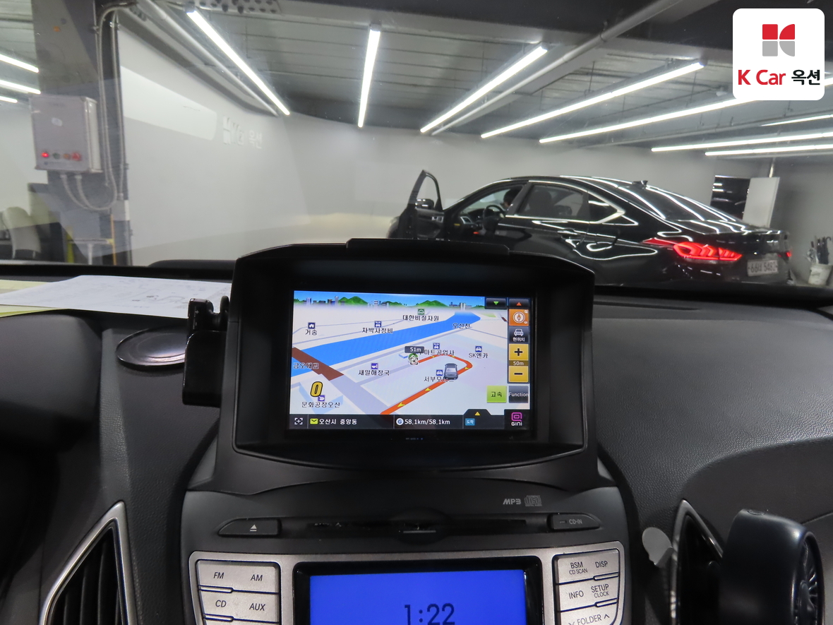 Hyundai Tucson 2011 - Image 14