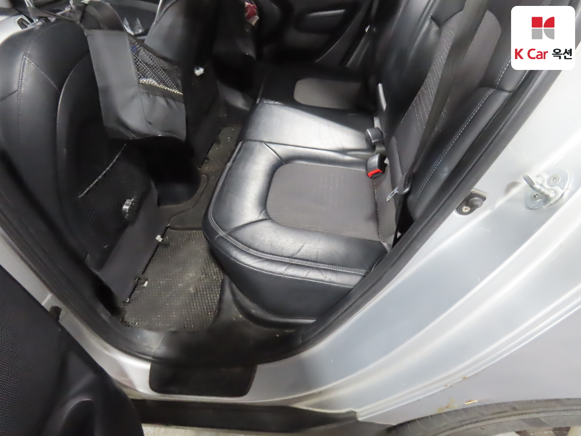 Hyundai Tucson 2011 - Image 21