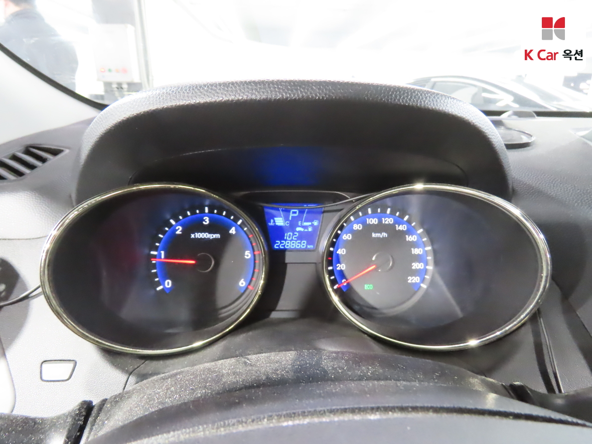 Hyundai Tucson 2011 - Image 5