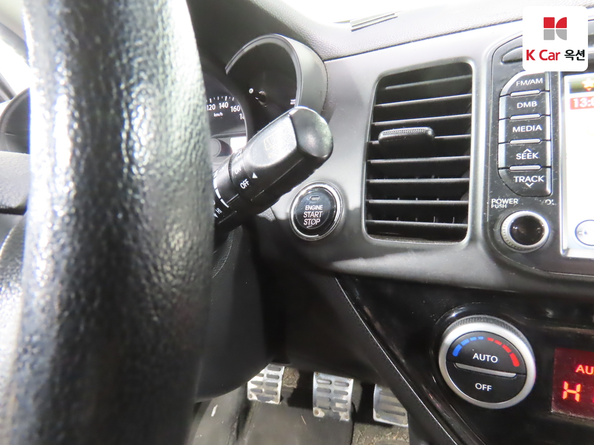 Kia Morning 2012 - Image 11