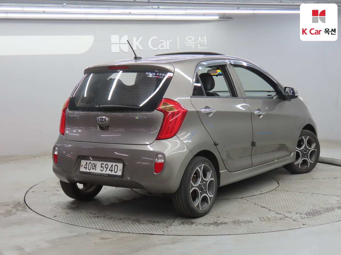 Kia Morning 2012 - Image 2