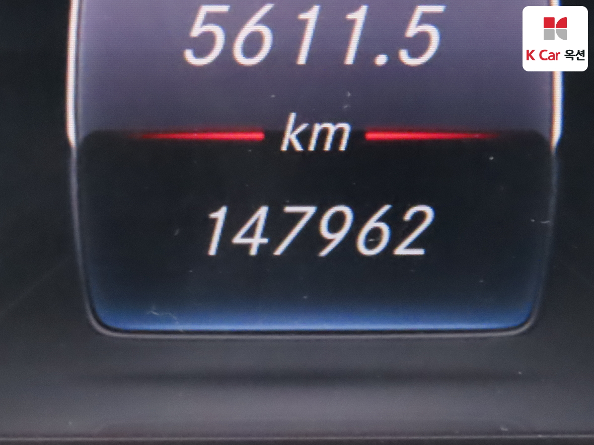 메르세데스-벤츠 E-클래스 2017 - 이미지 4