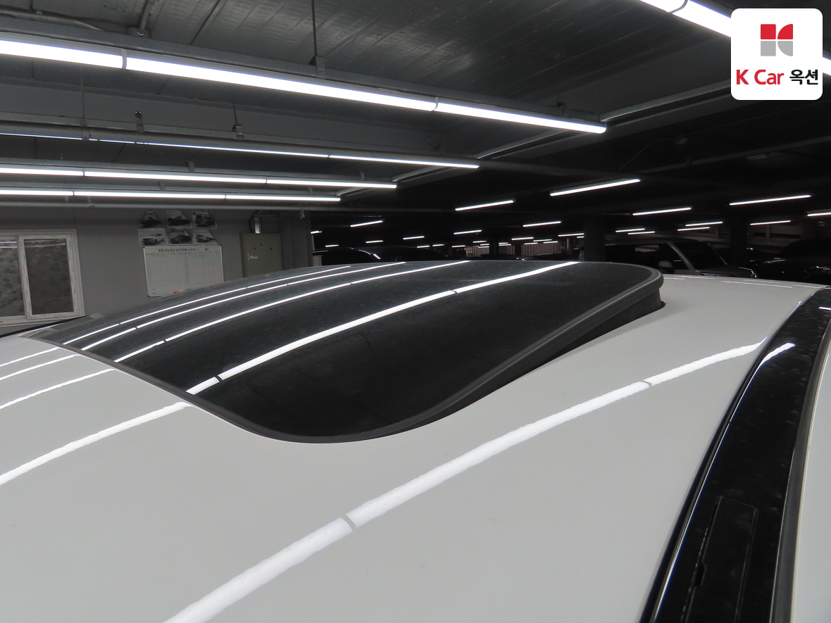 메르세데스-벤츠 E-클래스 2017 - 이미지 24