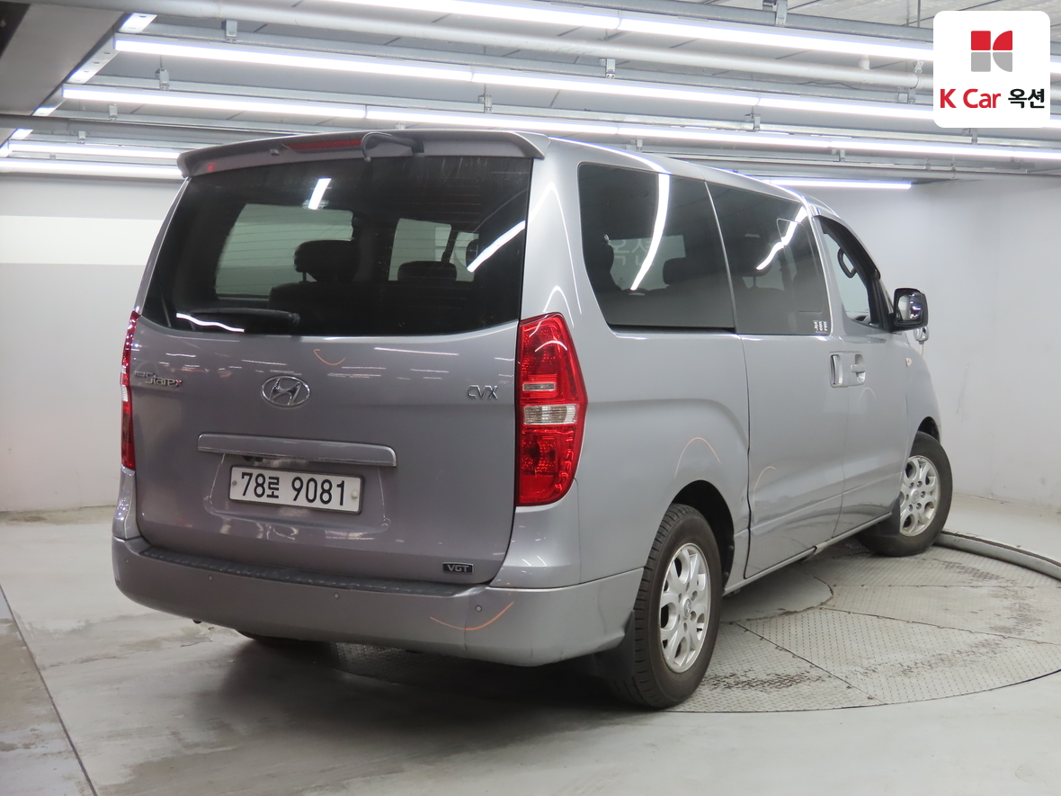 Hyundai Grand Starex 2014 - Image 2