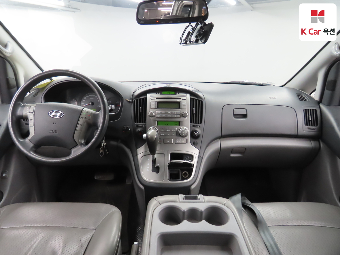 Hyundai Grand Starex 2014 - Image 3