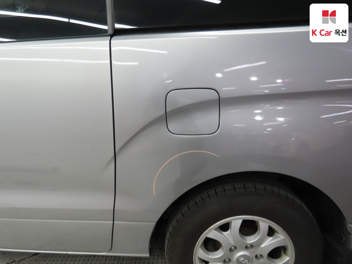 Hyundai Grand Starex 2014 - Image 36