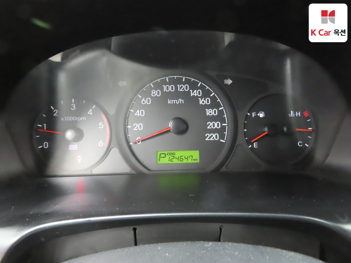 Hyundai Grand Starex 2014 - Image 5