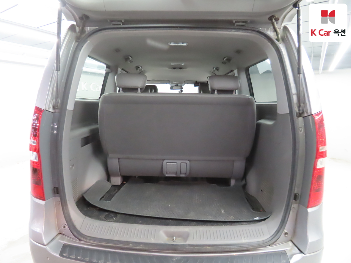 Hyundai Grand Starex 2014 - Image 24