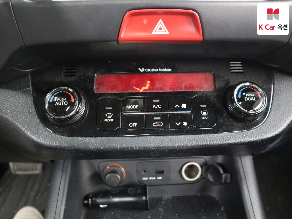 Kia Sportage 2011 - Image 15