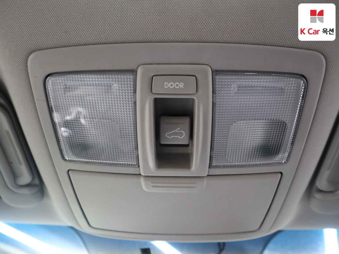 Kia Sportage 2011 - Image 12