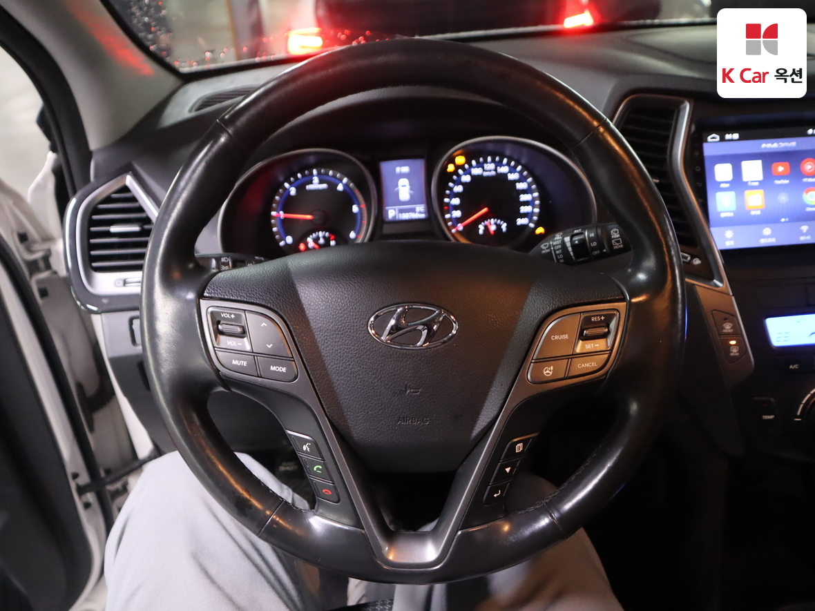 Hyundai Santa Fe 2014 - Image 10