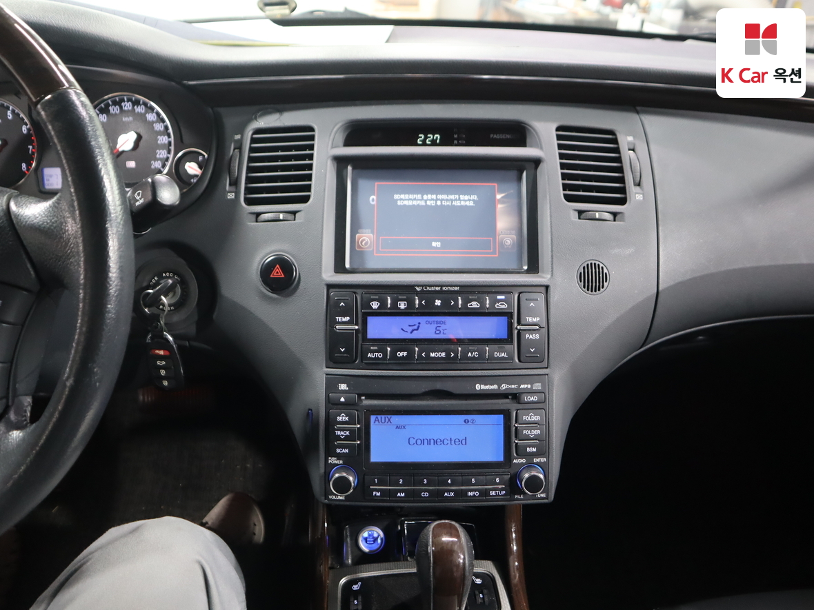 Hyundai Grandeur 2010 - Image 6