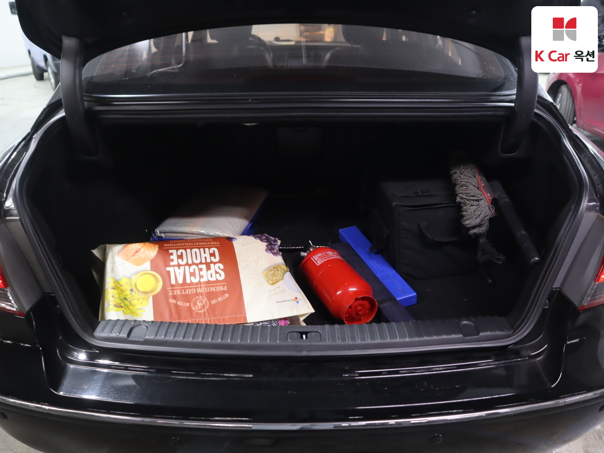 Hyundai Grandeur 2010 - Image 25