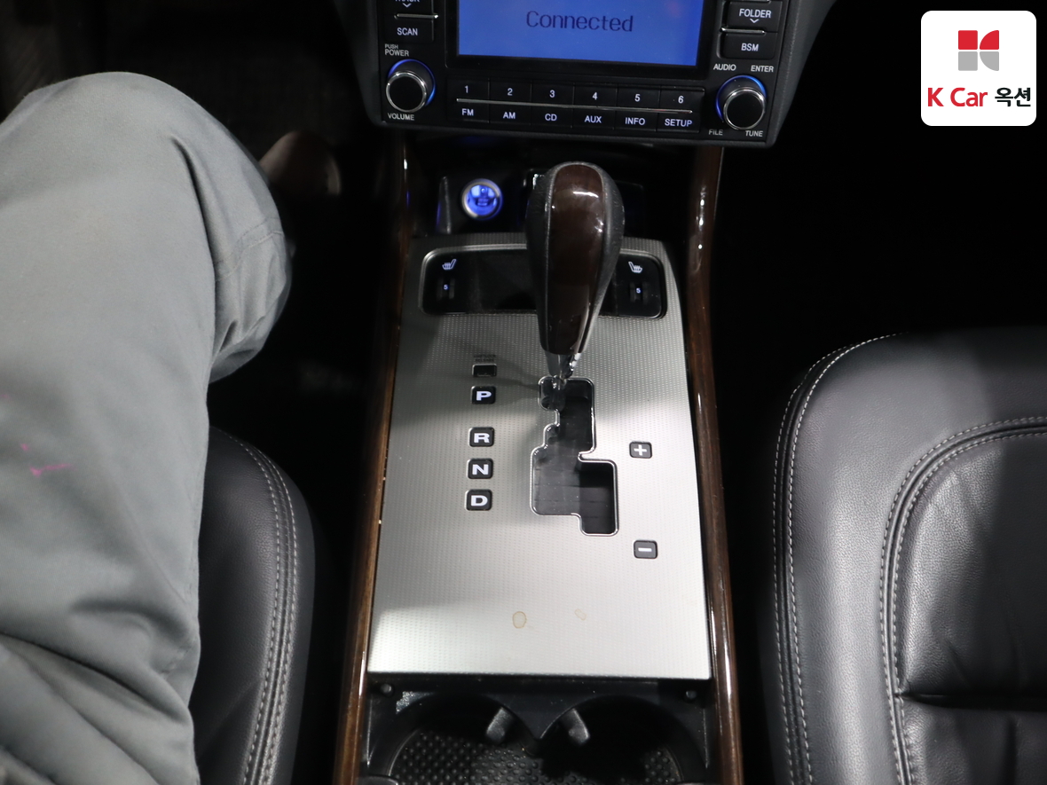 Hyundai Grandeur 2010 - Image 17