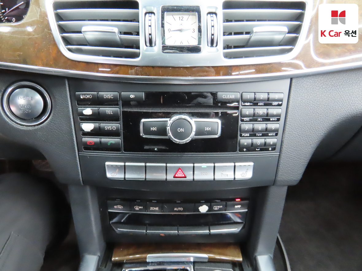 Mercedes-Benz E-Class 2014 - Image 15