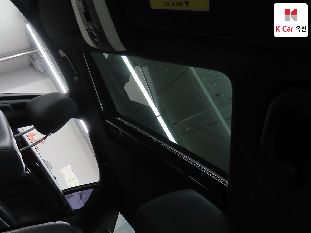 Mercedes-Benz E-Class 2014 - Image 23