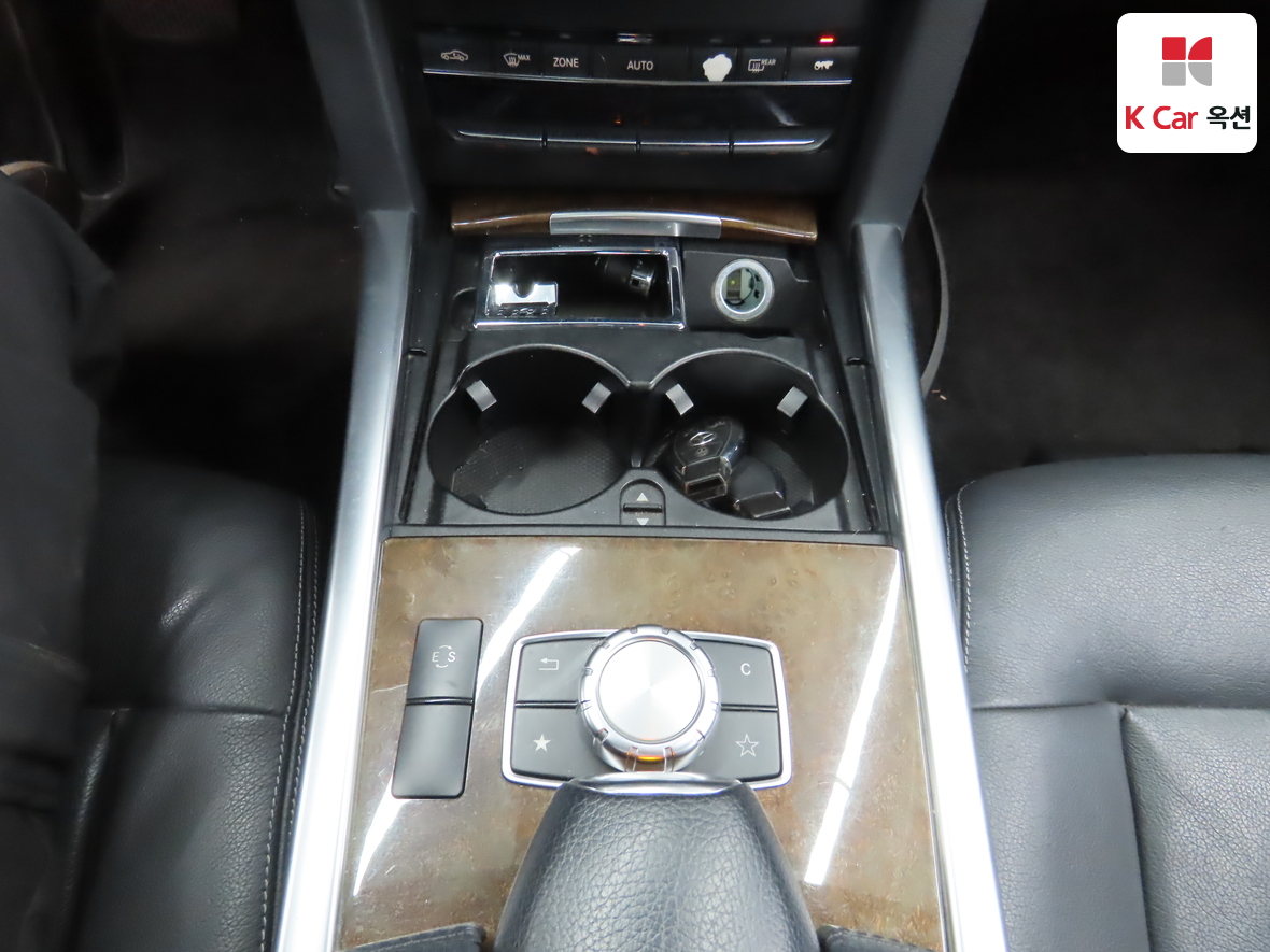 Mercedes-Benz E-Class 2014 - Image 16