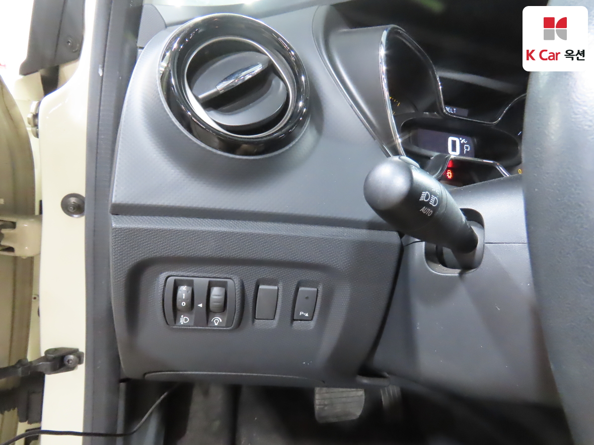 Renault Samsung QM3 2015 - Image 9