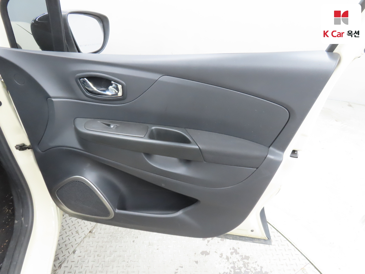 Renault Samsung QM3 2015 - Image 28