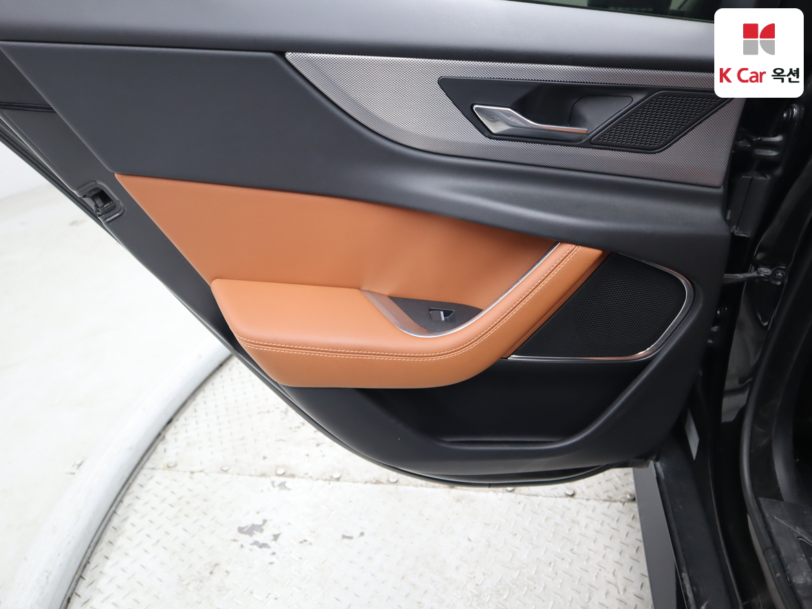 JAGUAR 재규어 2020 - 이미지 24