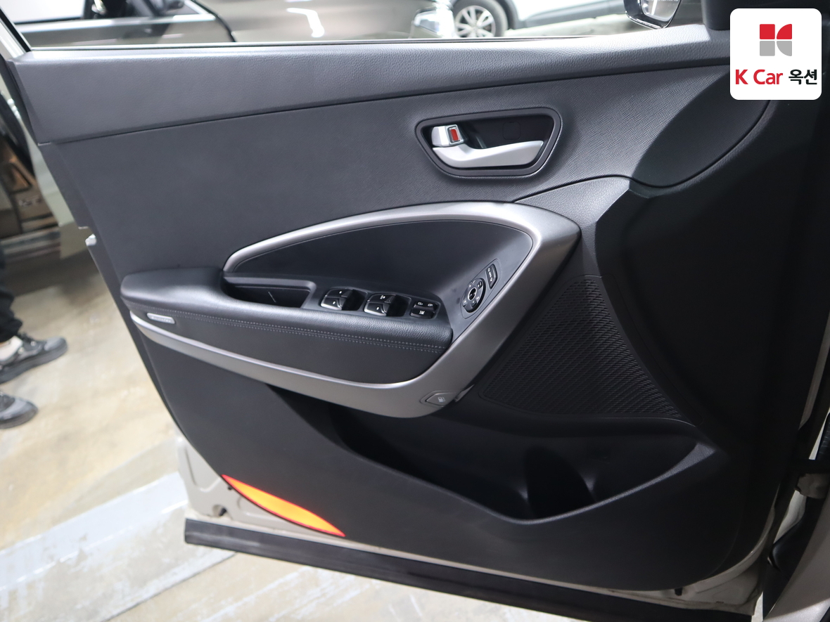 هيونداي سانتافي 2013 - صورة 8