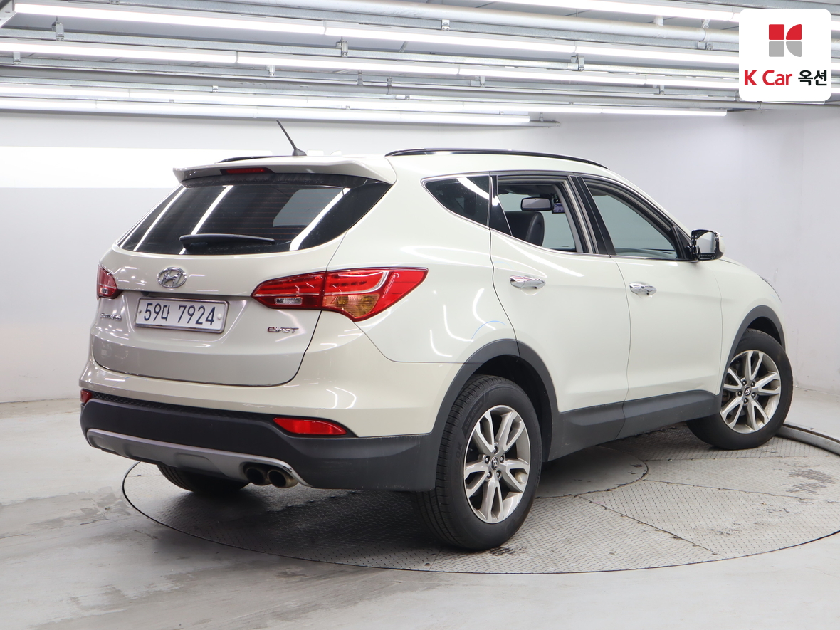 هيونداي سانتافي 2013 - صورة 2