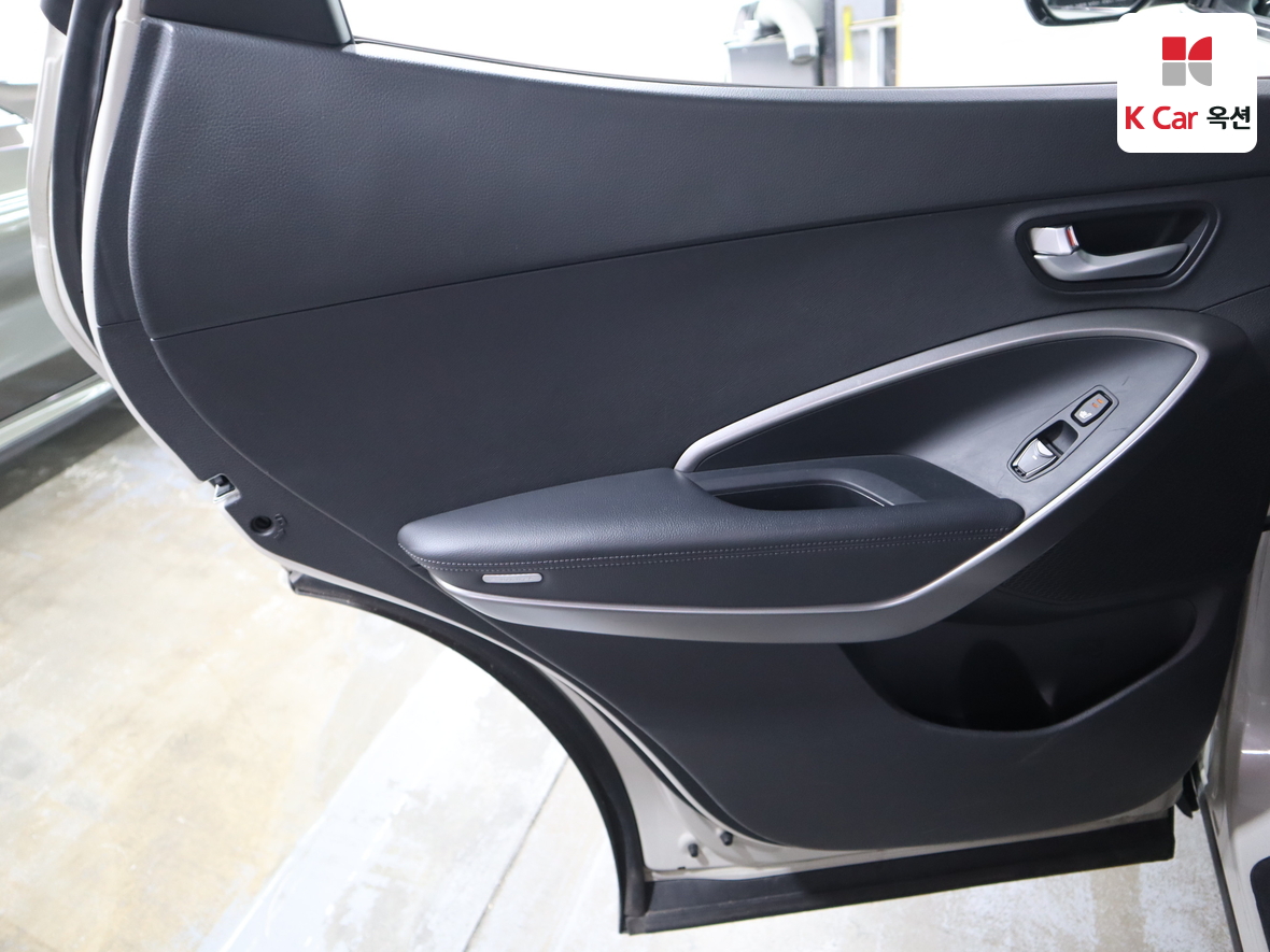 هيونداي سانتافي 2013 - صورة 23