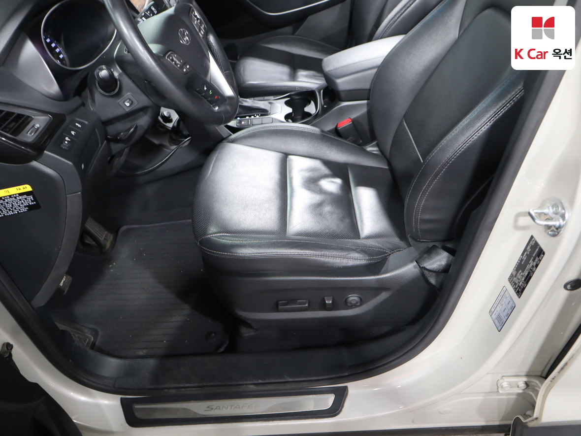 هيونداي سانتافي 2013 - صورة 18