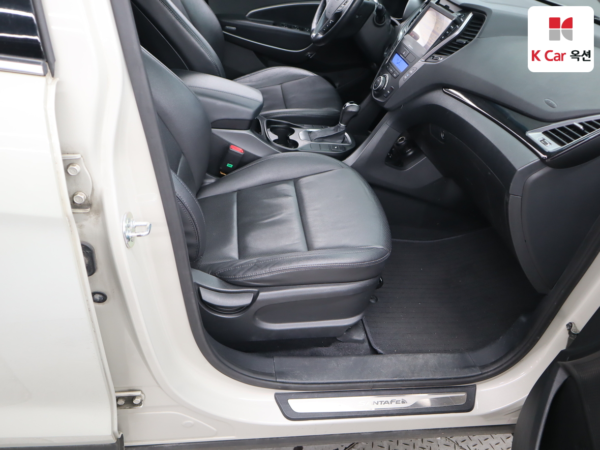 هيونداي سانتافي 2013 - صورة 31