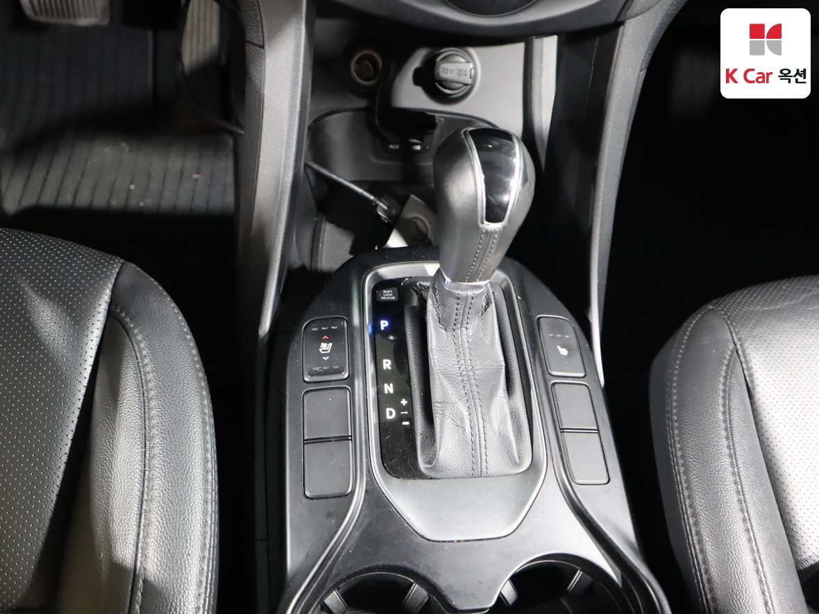 هيونداي سانتافي 2013 - صورة 16