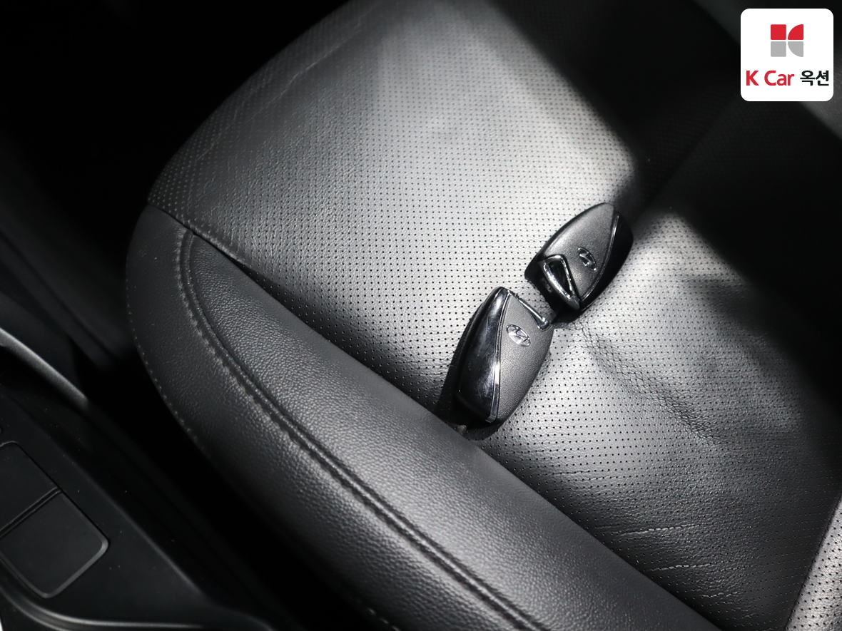 هيونداي سانتافي 2013 - صورة 17