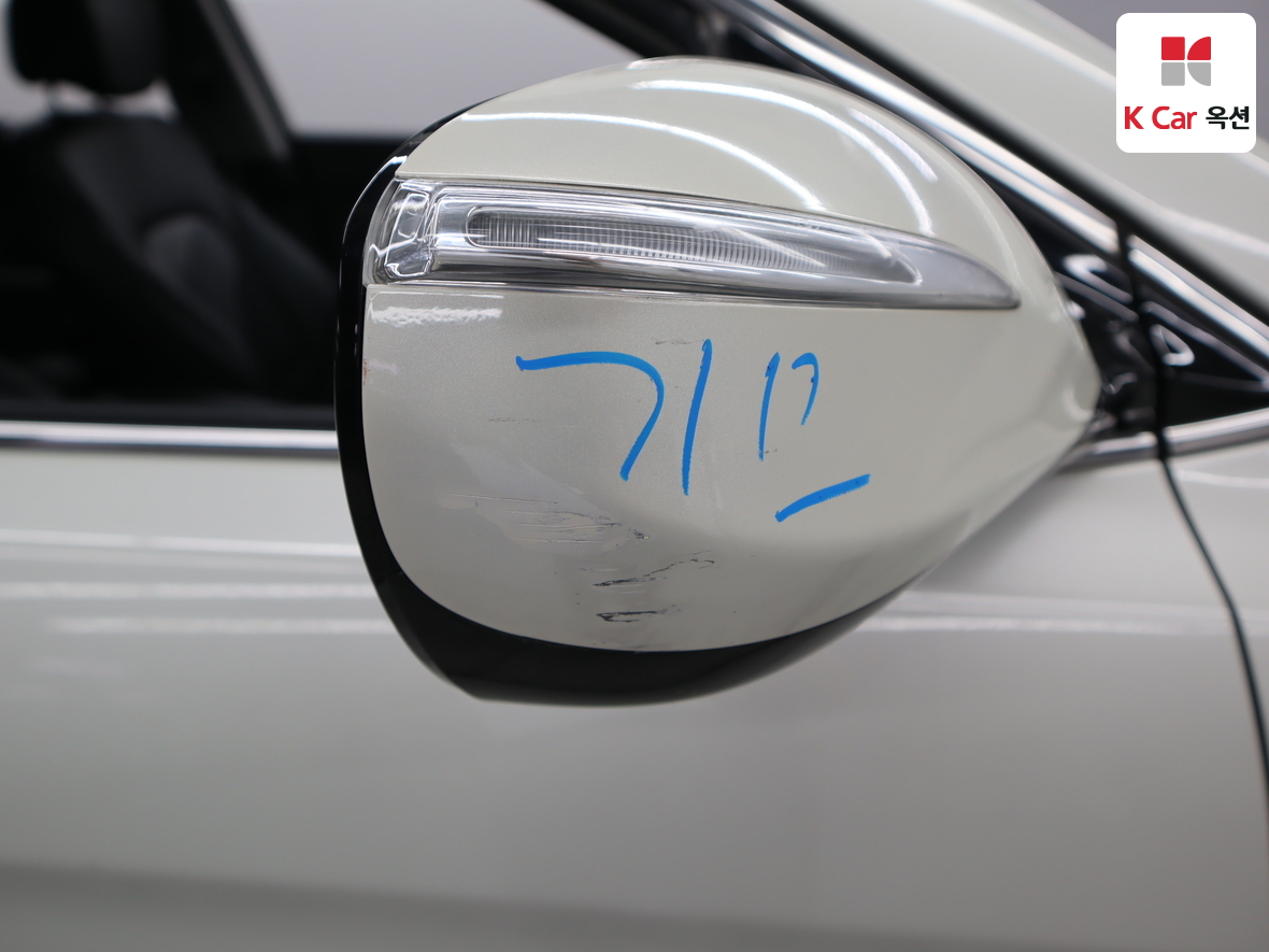 هيونداي سانتافي 2013 - صورة 42