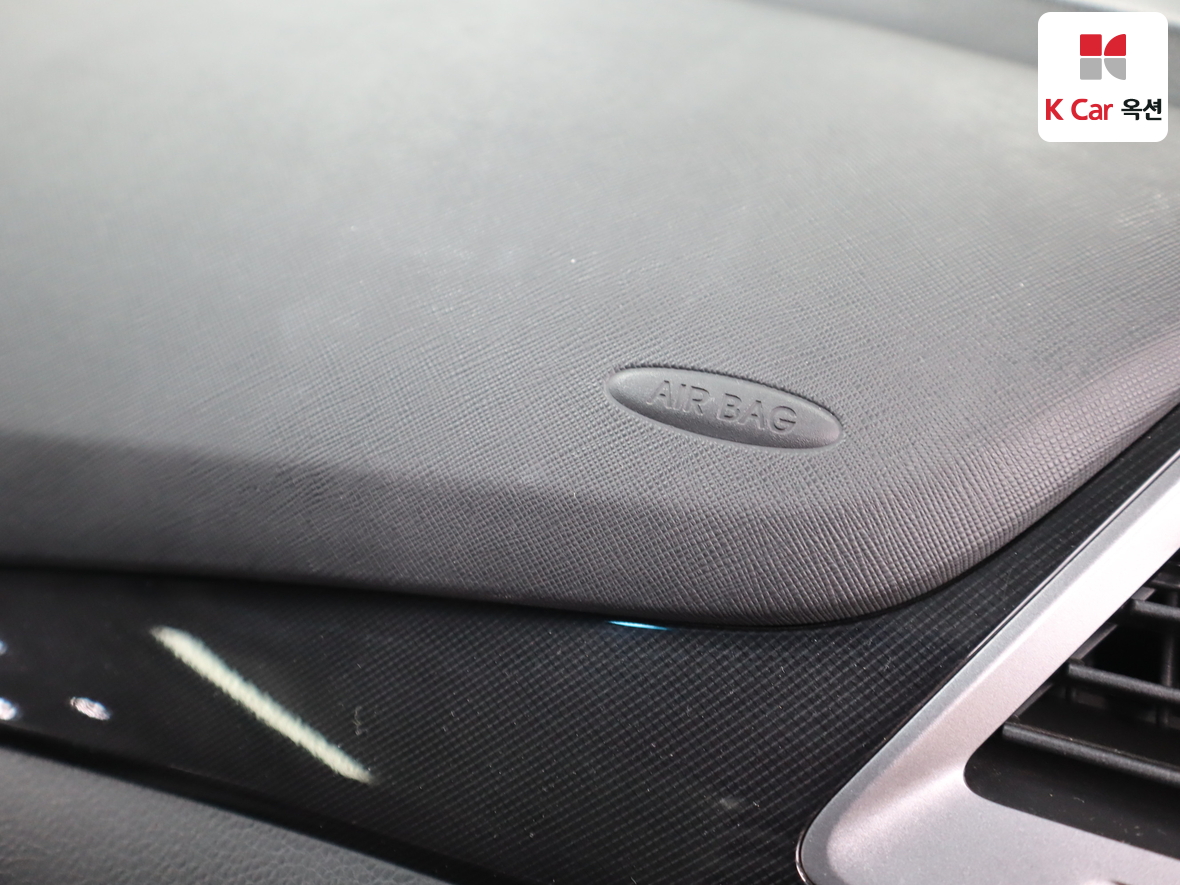 هيونداي سانتافي 2013 - صورة 32