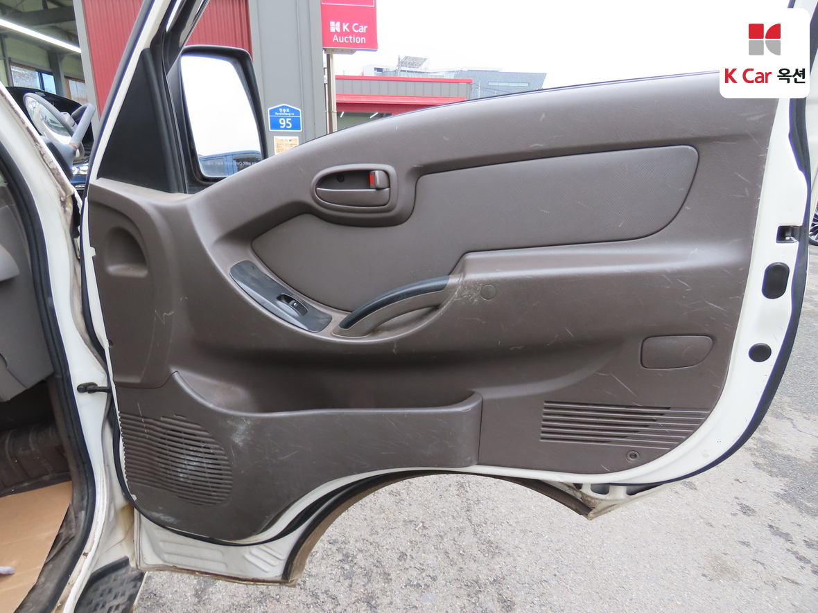 Hyundai Porter 2018 - Image 22