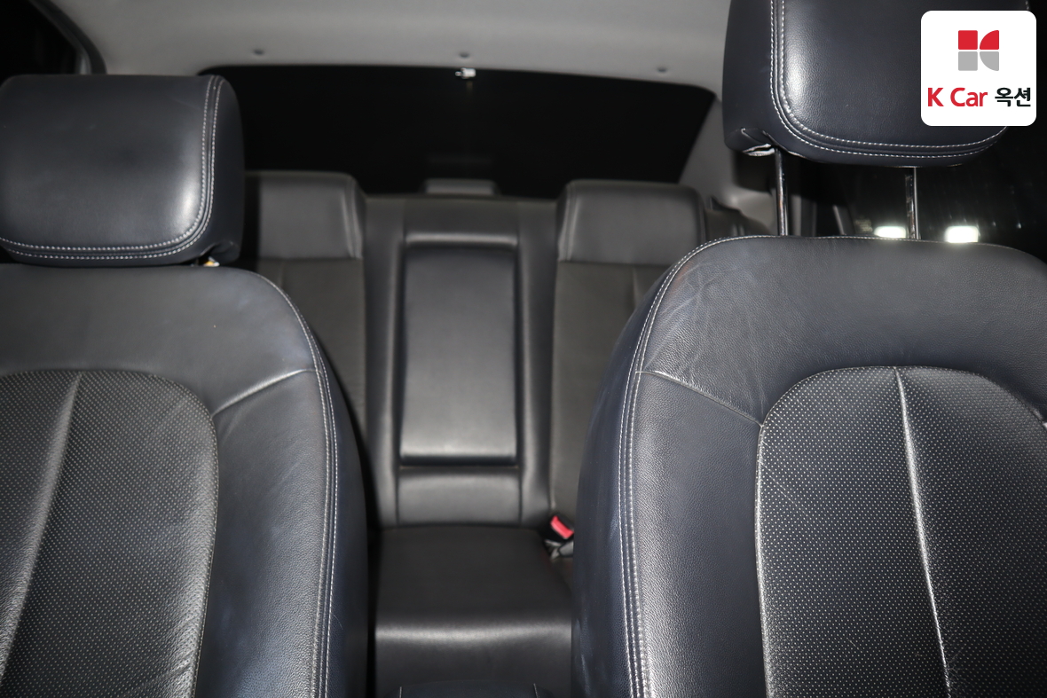 هيونداي إلانترا 2010 - صورة 18