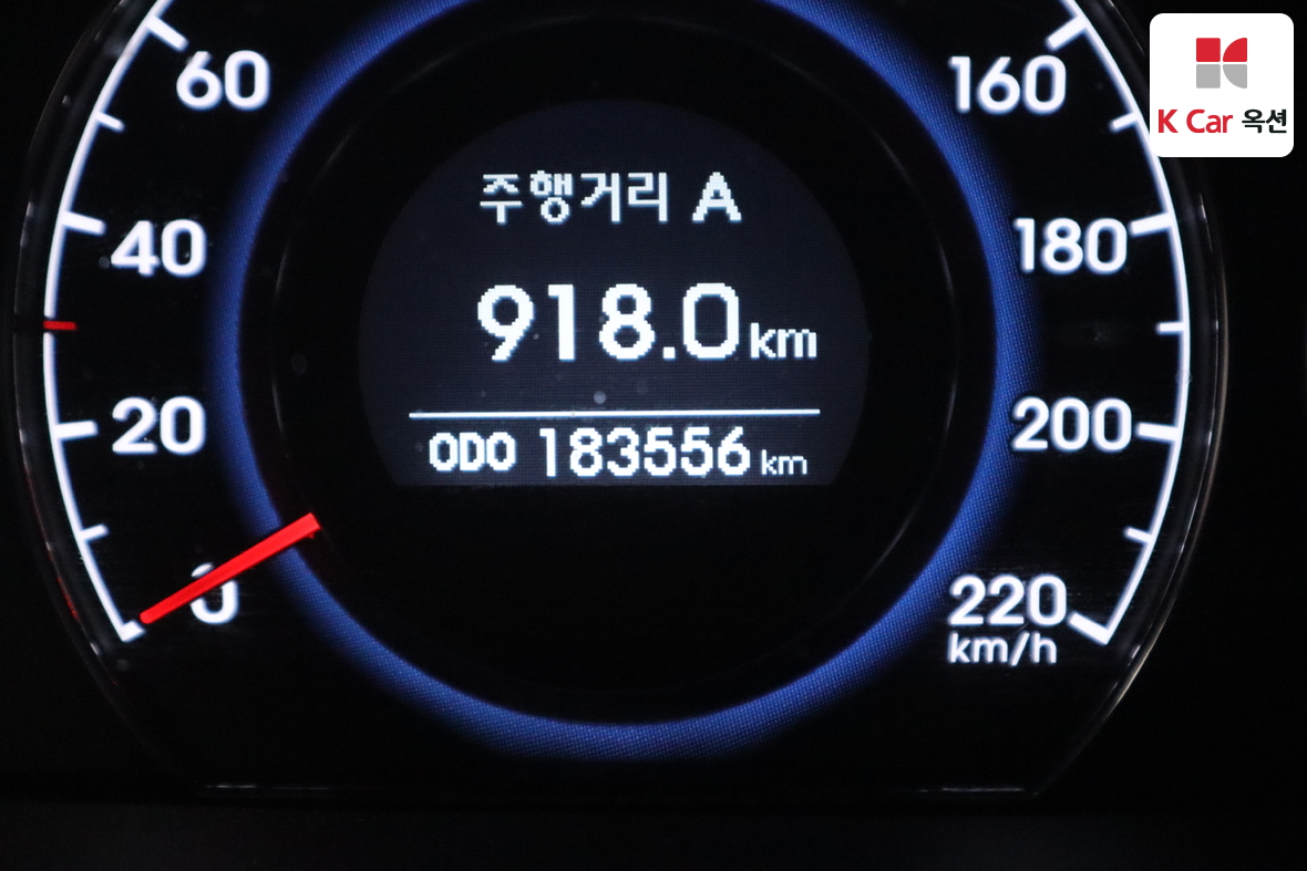 هيونداي إلانترا 2010 - صورة 4